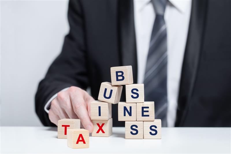 The Tax Benefits of Structuring Your U.S. Business as an LLC vs. Corporation